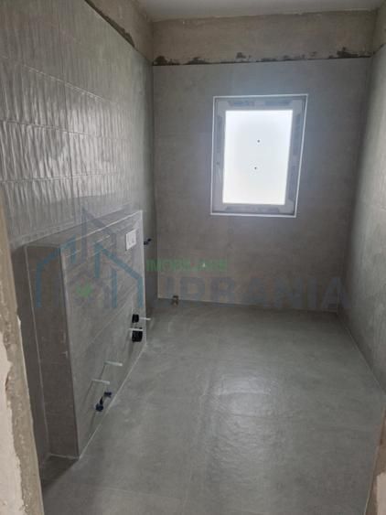 Casă modernă de vânzare în Valea Lupului, Rediu - Poză 3