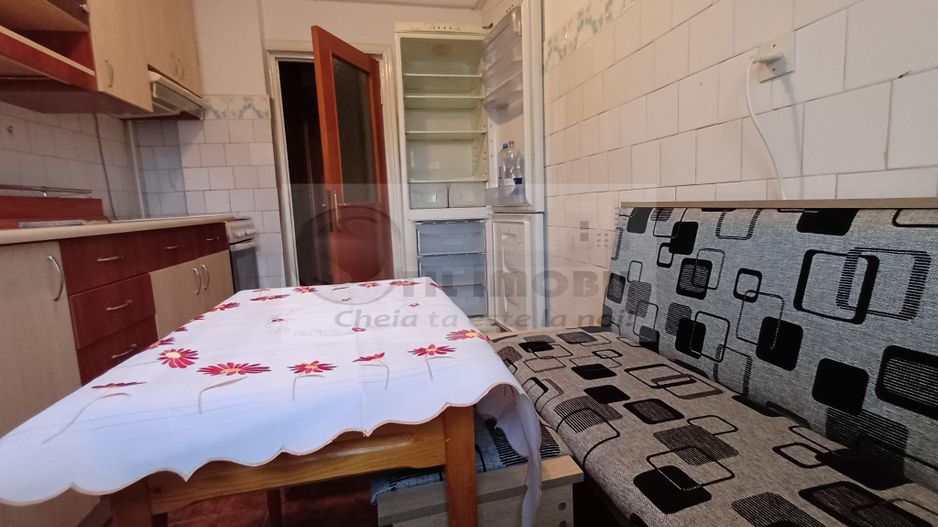 Apartament 3 Camere Decomandat – Blv Independenței- 550 euro - Poză 18