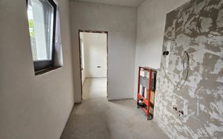 Casa individuala pe un singur nivel 123 mp teren 390 mp in Sura Mare - Poză 9