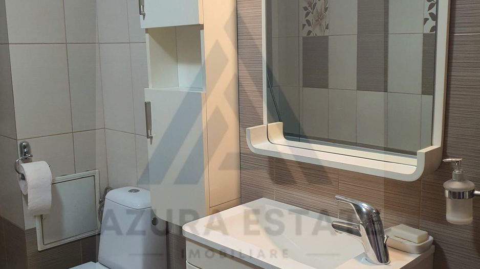 Apartament modern 4 camere 2 niveluri 100 mp utili cu lift in Strand - Poză 5