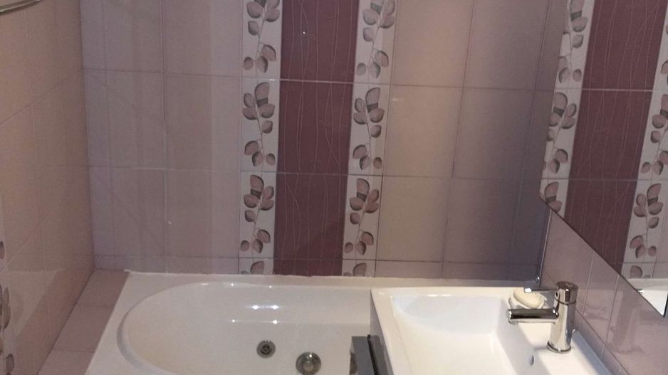 Apartament de vanzare cu 3 camere - Poză 2