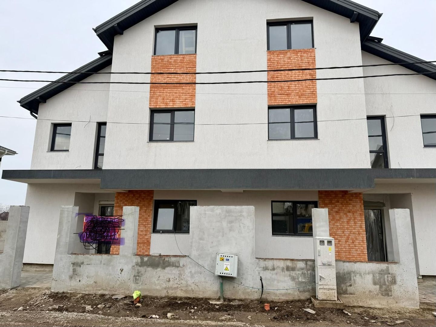 CASA DUPLEX BRAGADIRU, INCALZIRE PARDOSEALA, TEREN 200 MP, COMISION 0% - Poză 2