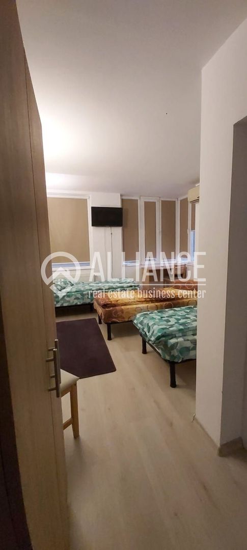 CENTRU PENINSULA - Vila cu 11 studiouri si parcare - Poză 3