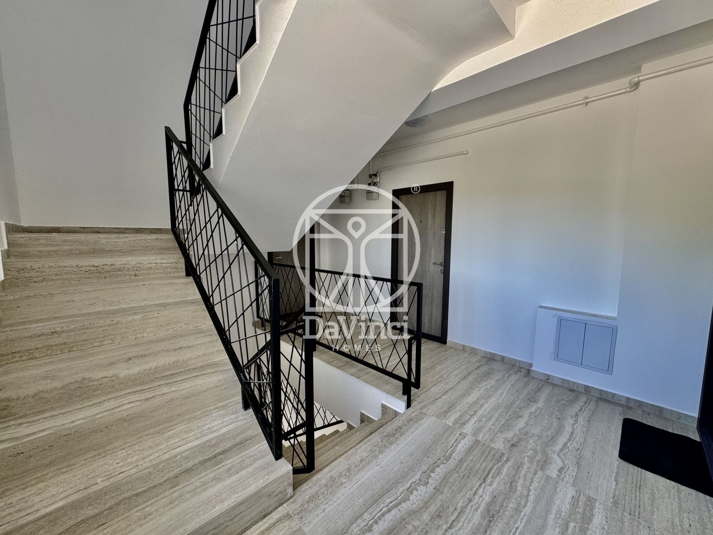 Penthouse 4 camere, 2 bai, intabulat (91Q-Mo-ap.5) - Poză 3