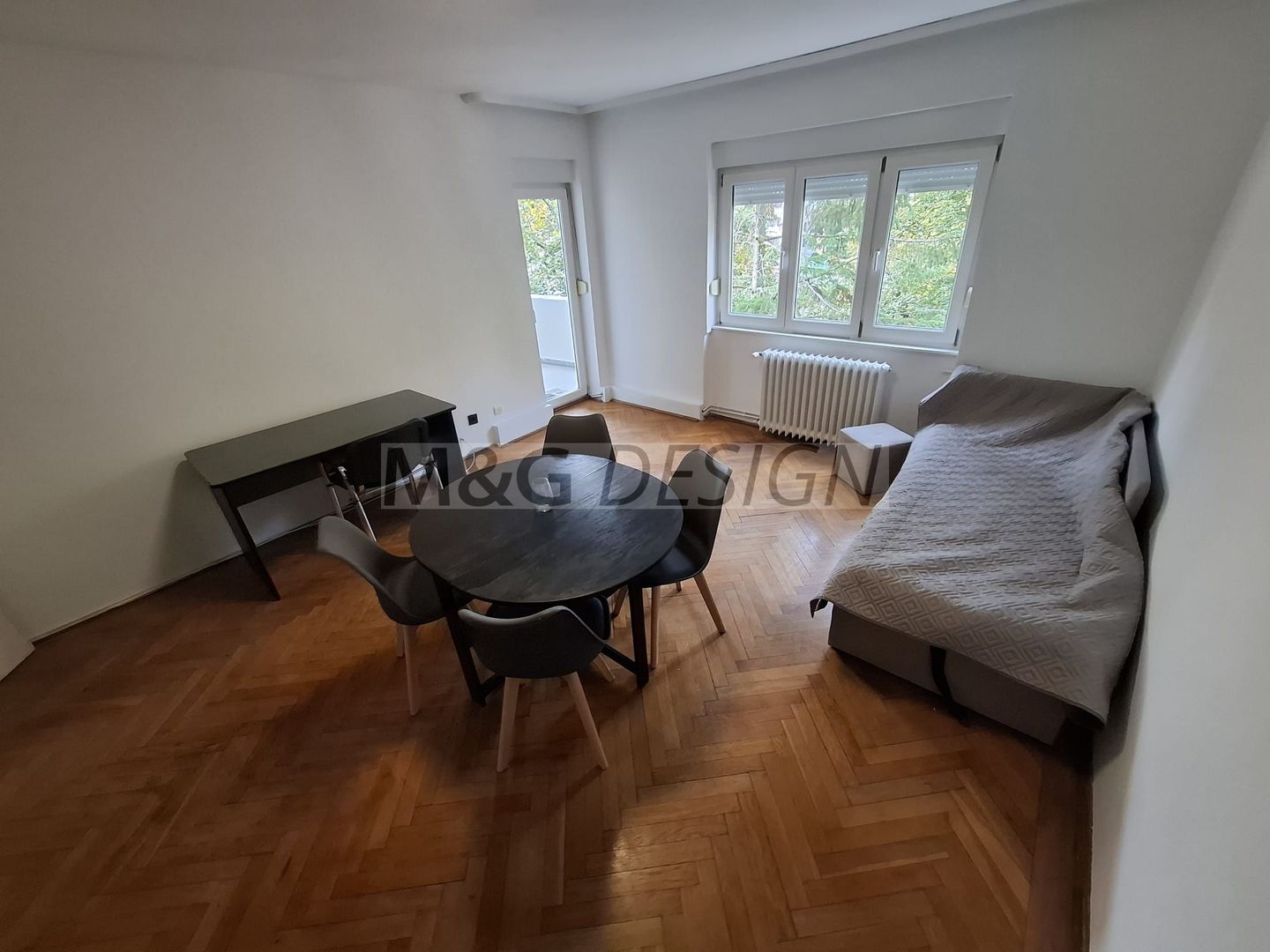 Medicina, etaj 3, CENTRALA, renovat recent - Poză 8