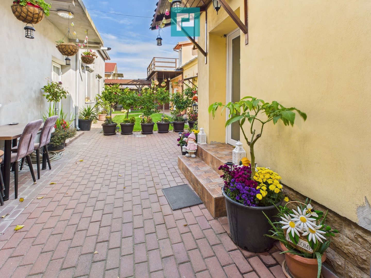 Apartament cochet și modern la casă în Grădiște - Poză 13