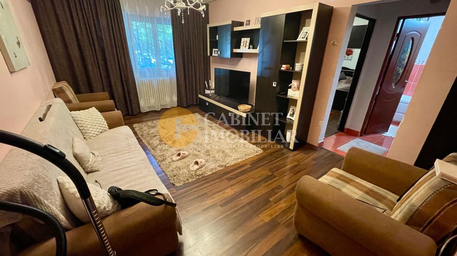 Podu Ros/Tutora - Bloc Fara Risc - 3 Camere - Mobilat/Utilat - Poză 1