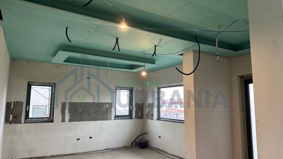 Vila de lux Hlincea, panoramic 360, strada asfaltata! - Poză 8