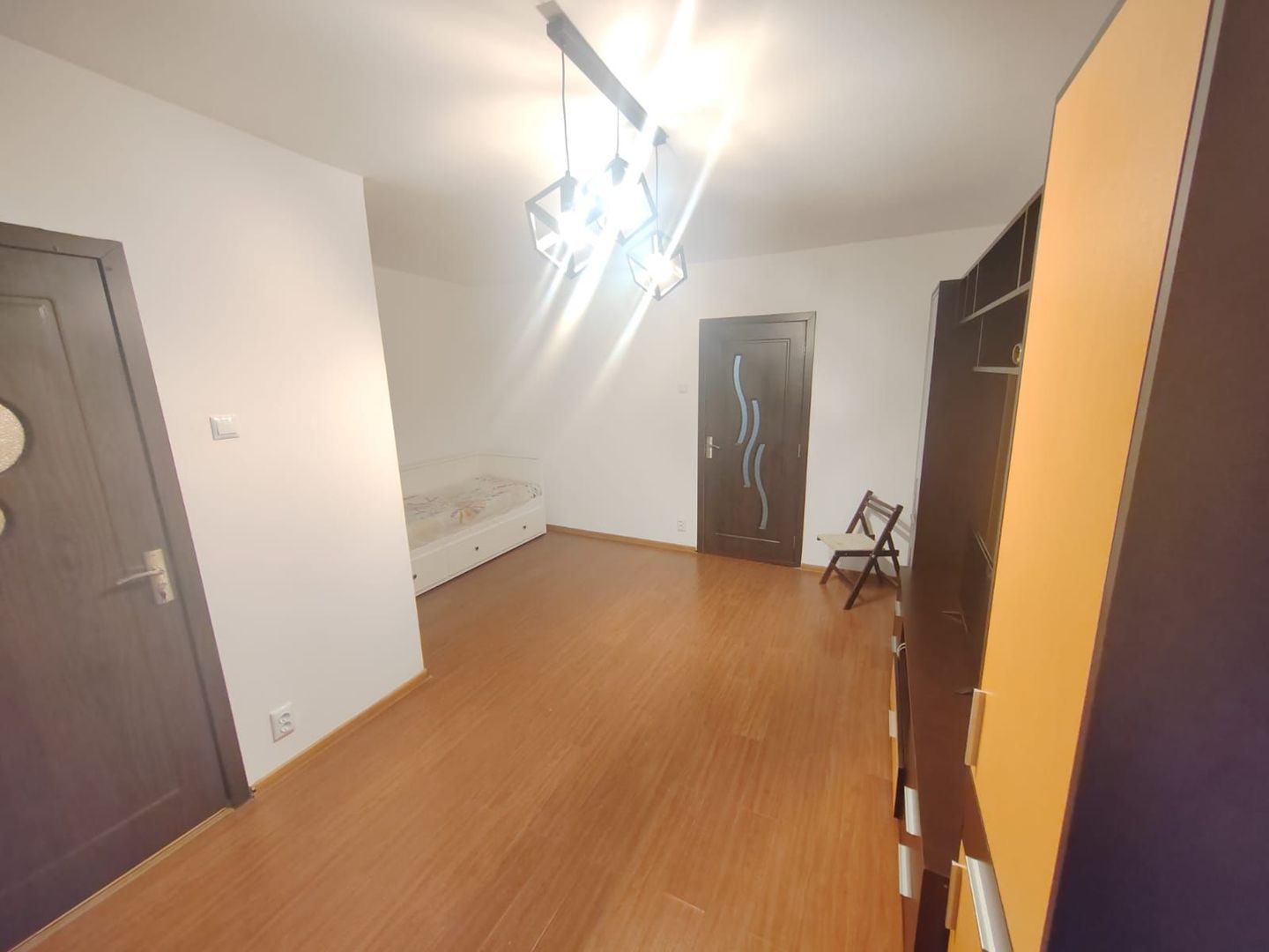 Garsoniera Metrou N.Grigorescu - Poză 5