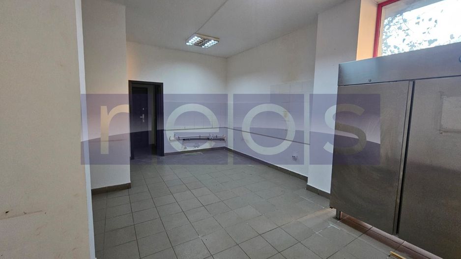 INCHIRIERE SPATIU COMERCIAL | PRELUNGIREA GHENCEA | 50 MP | STRADAL | - Poză 2