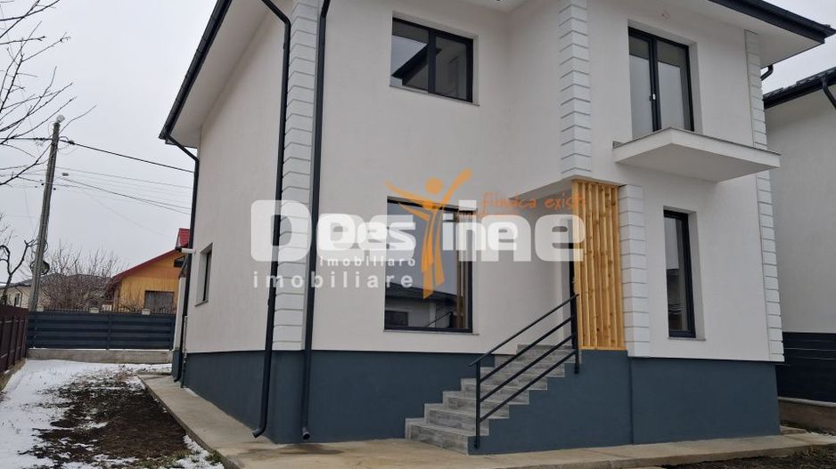 CASĂ tip duplex, situata in Valea Adanca - Poză 3