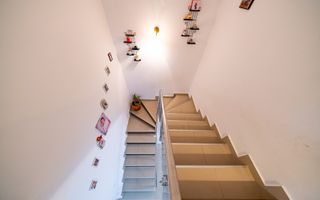 Vilă P+1, 4 camere, Comuna Berceni, mobilata utilata - Poză 9