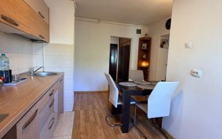 3 Camere, Et. 2, Decomandat, 2 băi, Mobilat complet- zona Tudor - Poză 1