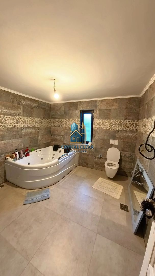 Casă 4 dormitoare și teren de 857 mp - zona Sântana de Mureș - Poză 19