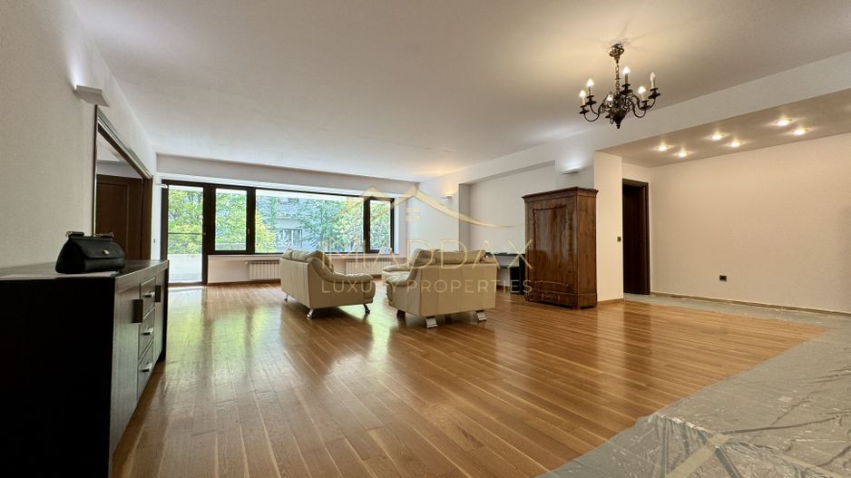 Apartament cu 4 camere 250mp* 2 parcări subterane / Dorobanti-Capitale - Poză 2