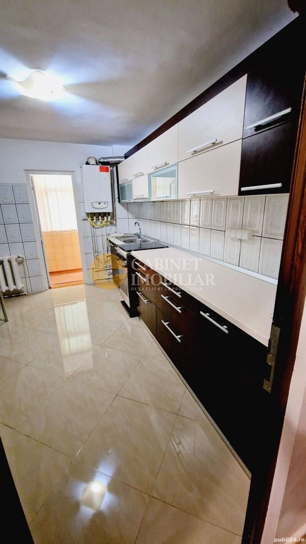 Apartament 4 Camere 2 Bai Decomandat 88Mp Parter Inalt - Poză 4