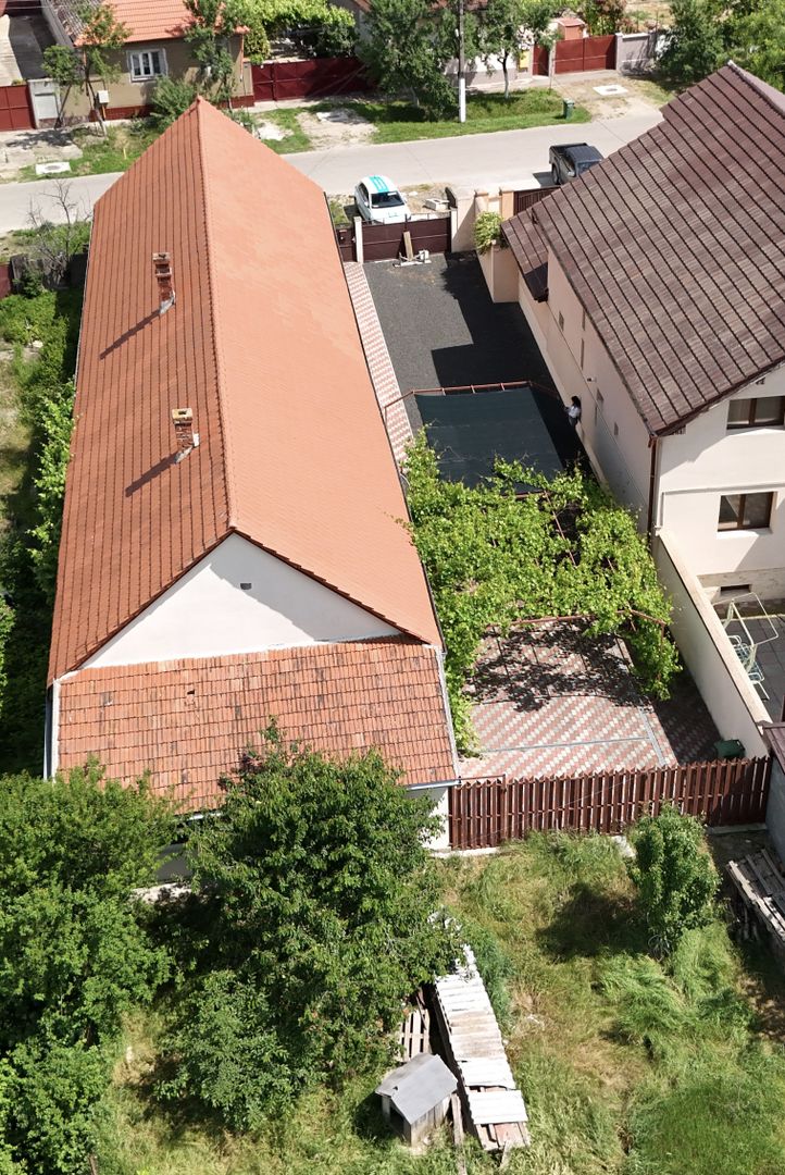 Casă cu 5 camere în Vladimirescu - Poză 3