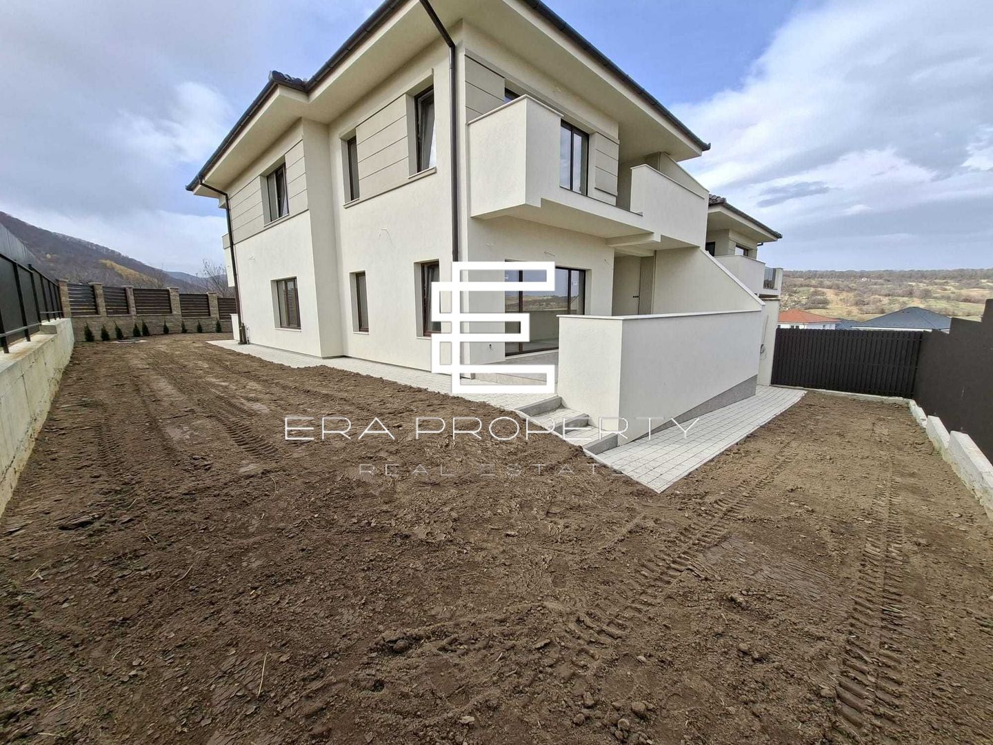 Casă individuală 175 mp utili + garaj, zonă deosebită Cisnădioara - Poză 4