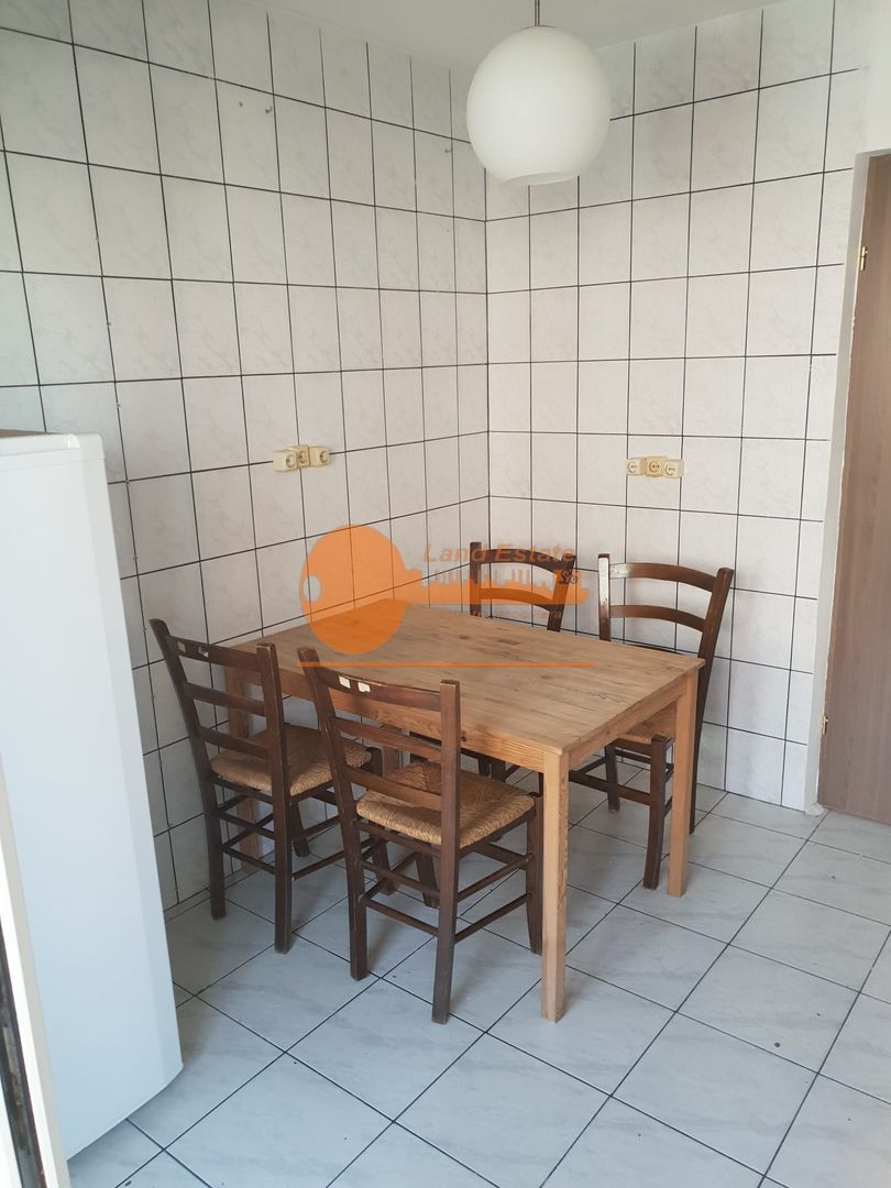 Vanzare apartament 2 camere ( bloc 1980- 8 minute metrou ) - Poză 8