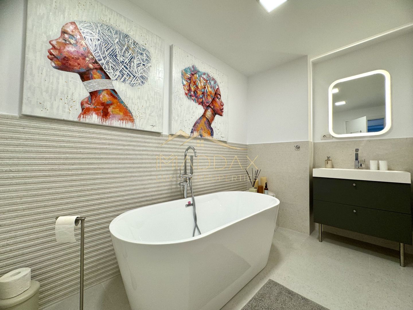 Apartament cu 4 camere *200mp* + 1 Parcare // Herastrau - Lake View - Poză 27