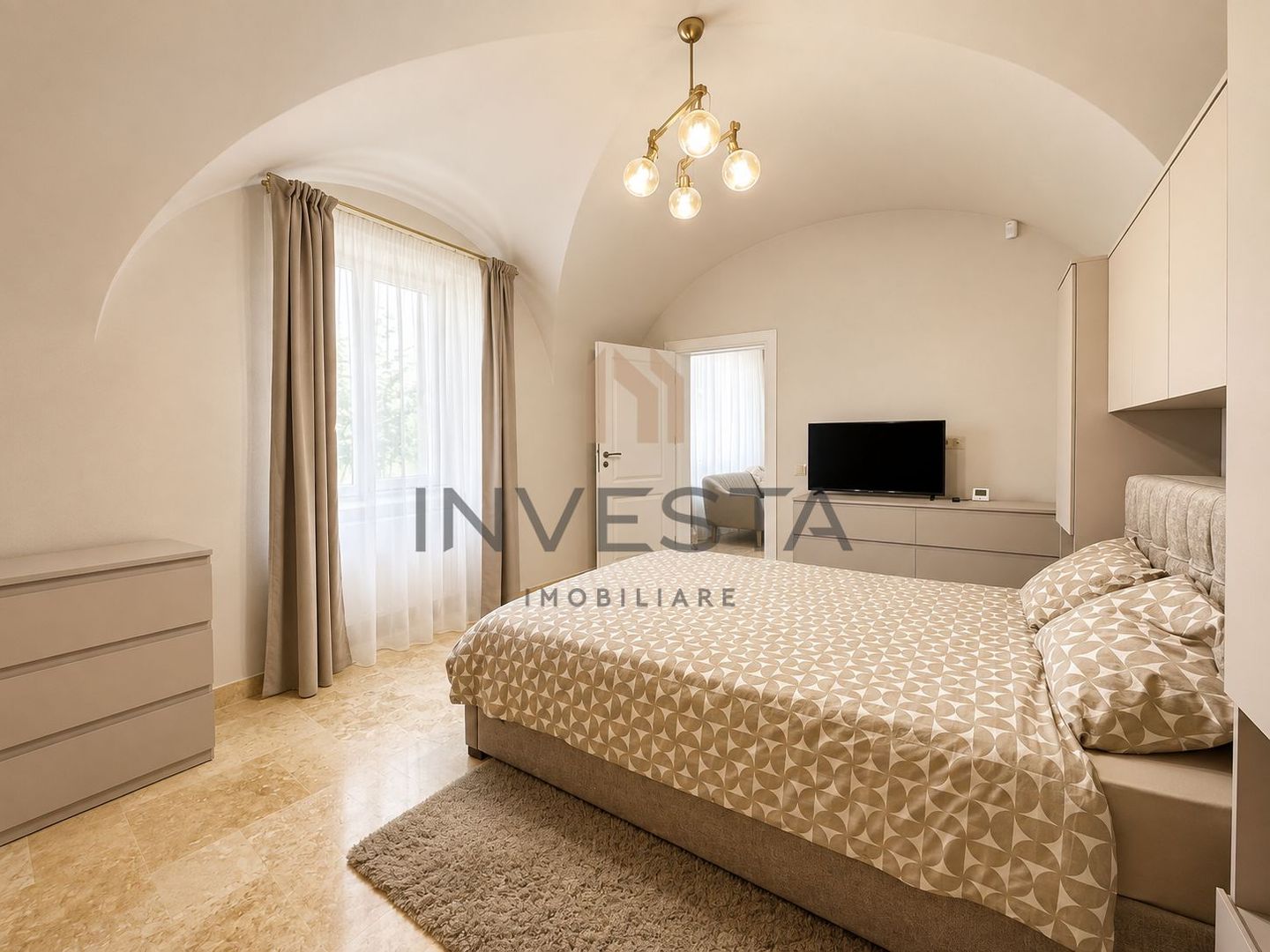 Apartament cu 2 camere de inchiriat la 2 minute de Piata Unirii! - Poză 5