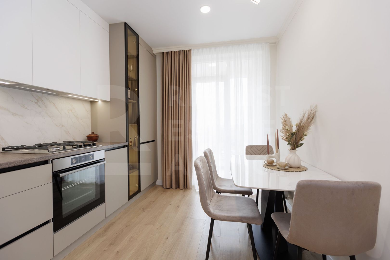 Vânzare, apartament, 1 cameră, str. Regina Elizabeta, Durlești - Poză 2