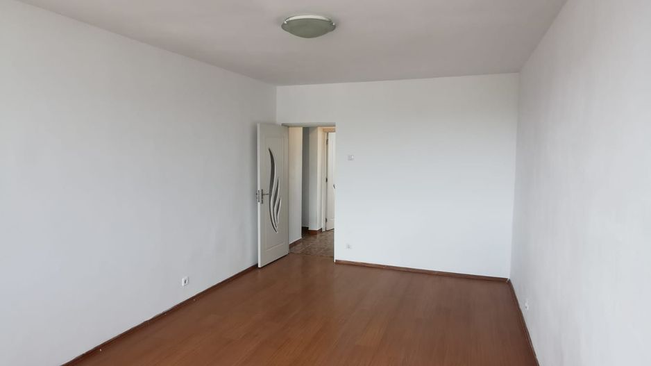 3 camere  decomandat Titan Ozana Pallady mutare imediata - Poză 12