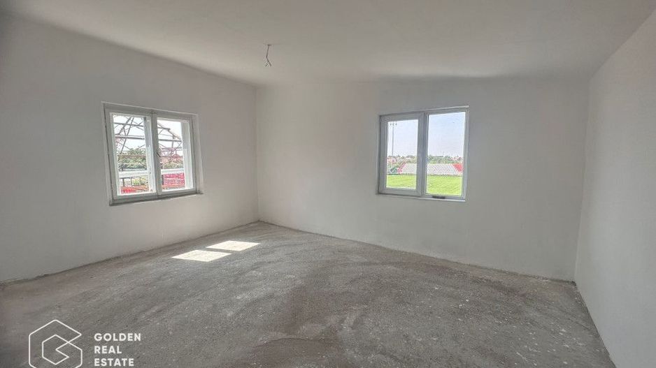 Apartament 2 camere, spatios, decomandat, etajul 1, calea Timisorii - Poză 1