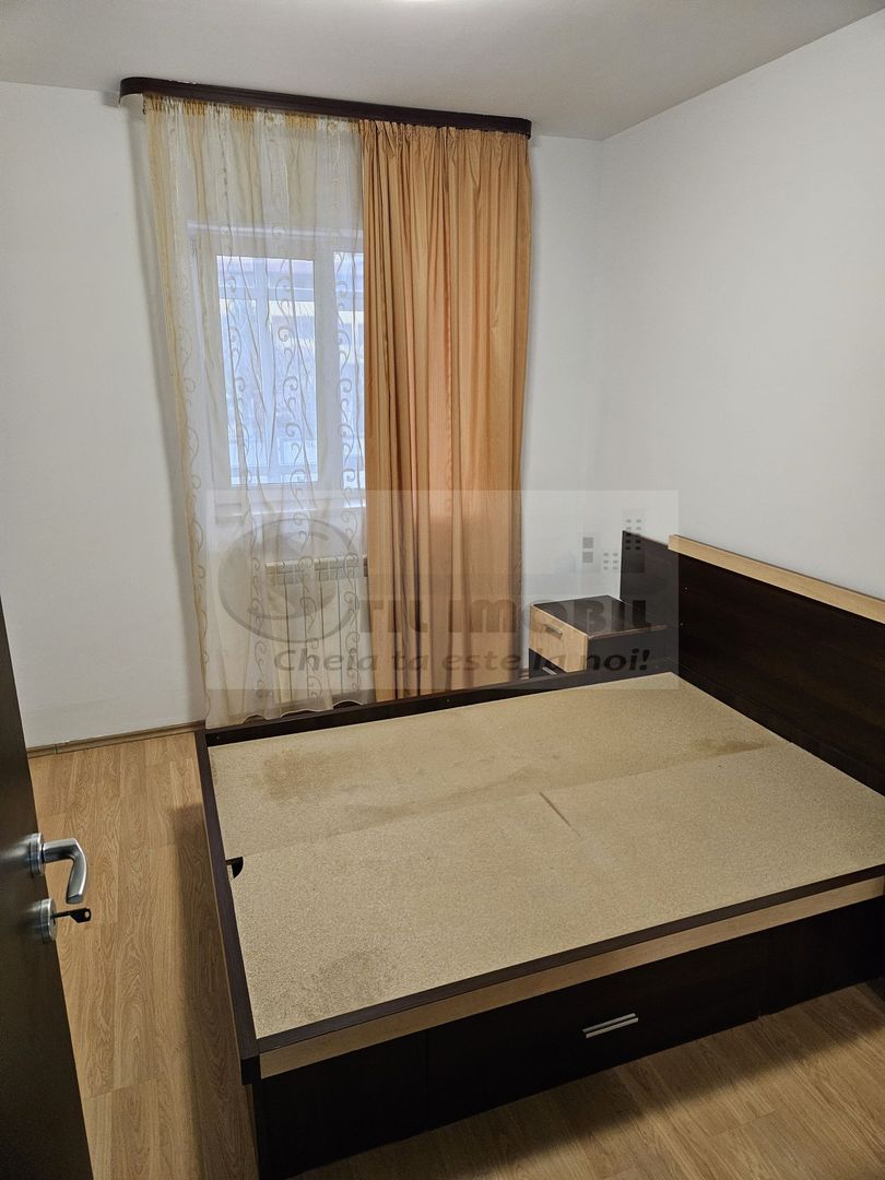 Apartament 2 camere Green Park 90.000 euro bloc 2009 - Poză 1