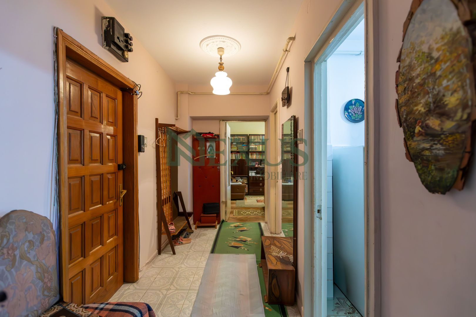 Apartament 3 camere de vânzare, Ultracentral, Bacău - Poză 3