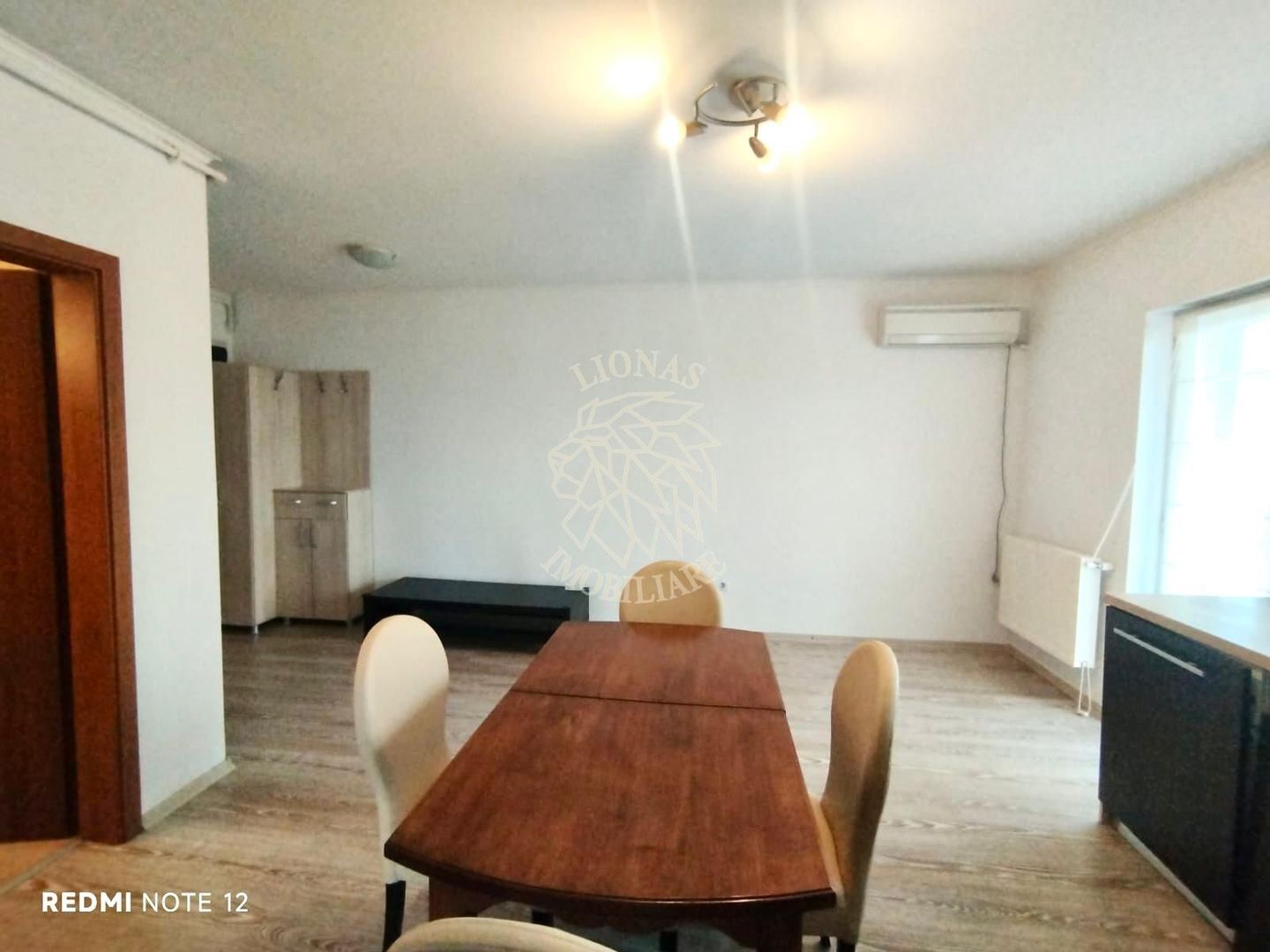 Apartament 3 camere-balcon 20 mp-lift-parcare-panoramic-Subcetate - Poză 6