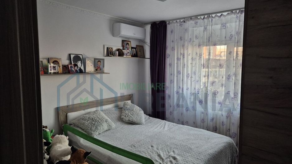 Apartament 3 camere etaj 4 de vânzare – Podu Roș, Aleea Rozelor, - Poză 1