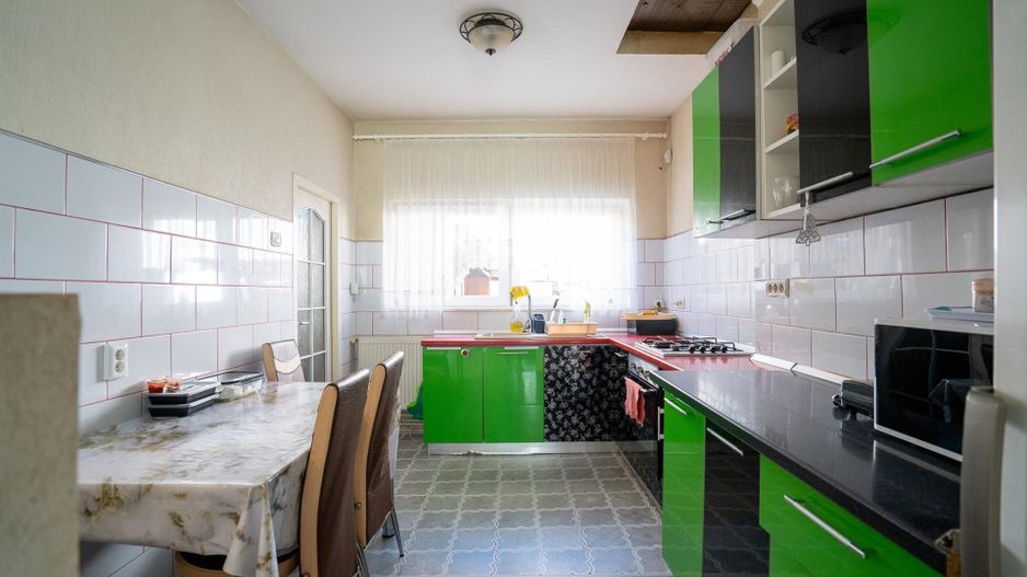 Casa singur in curte cu acces auto si teren 765 mp in zona Dealuri - Poză 8