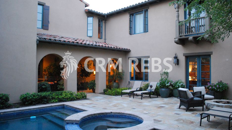 Casa cu potential de extindere de vanzare in Centru - Poză 12