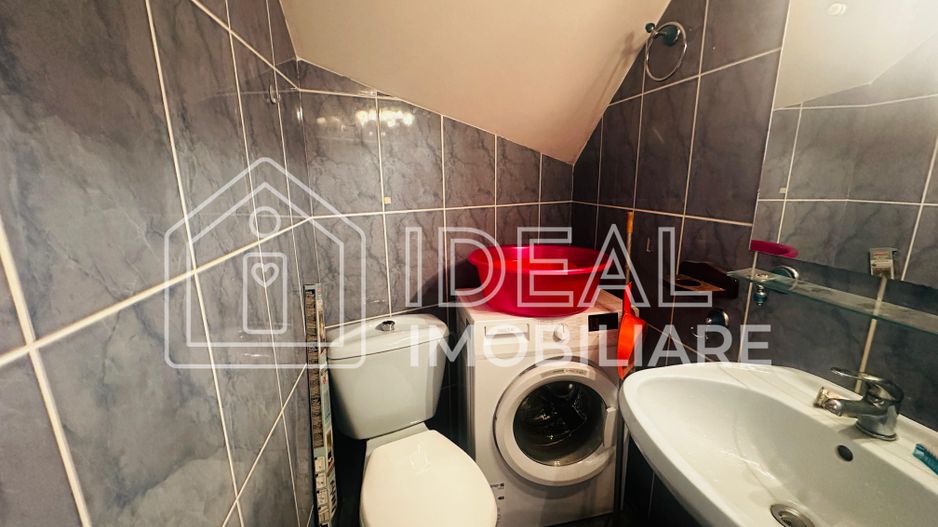 Apartament cu 3 camere la mansarda, in zona Terezian - Poză 8