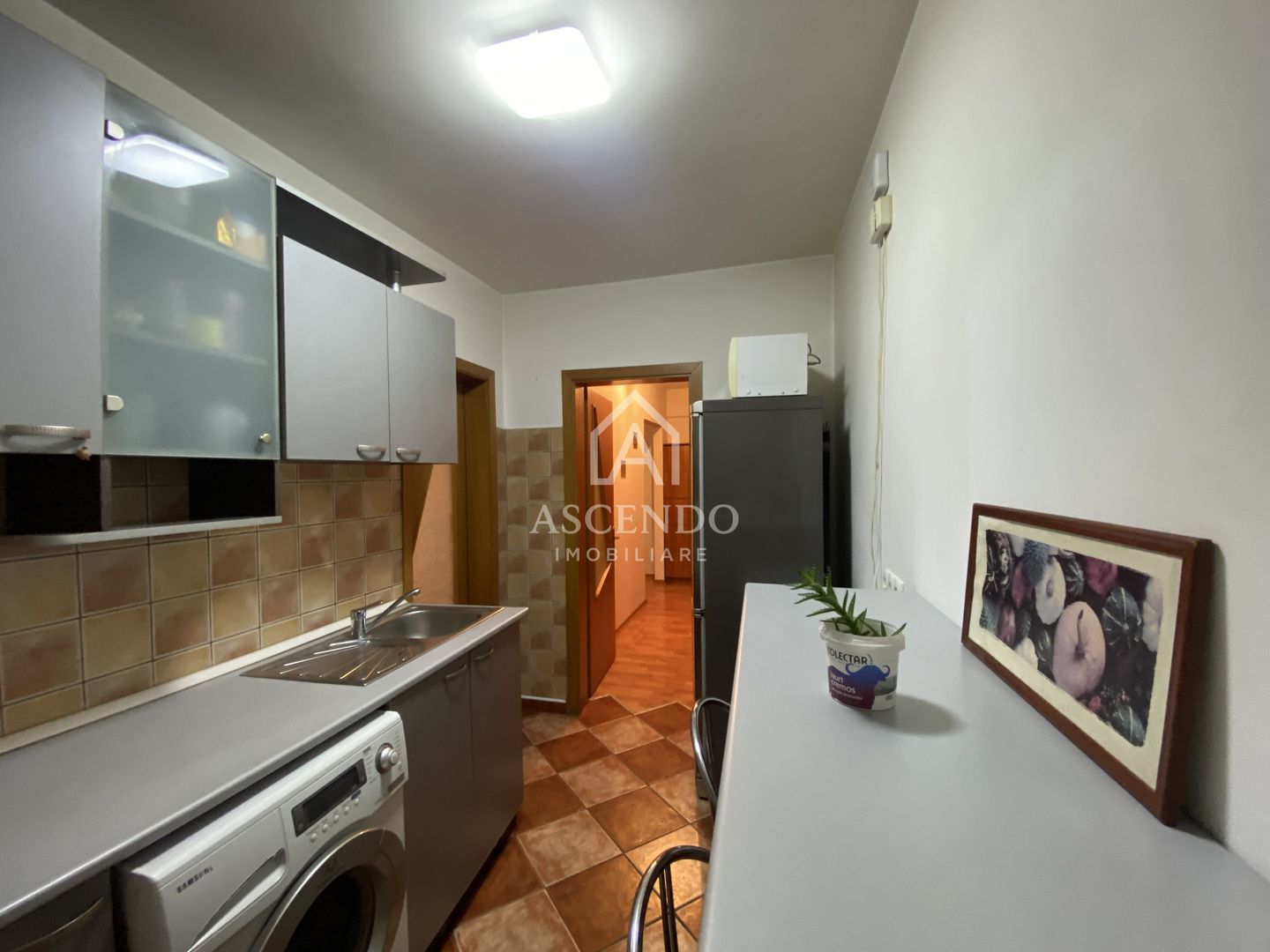 Vânzare apartament 2 camere Drumul Taberei, aproape de metrou - Poză 11