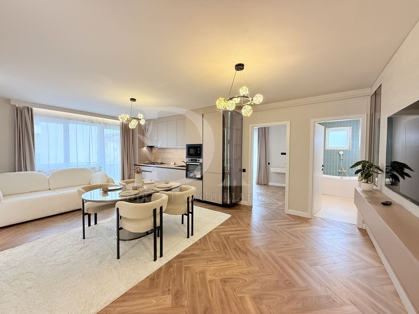 Apartament ultramodern | 3 camere | Zona Florilor - Poză 1