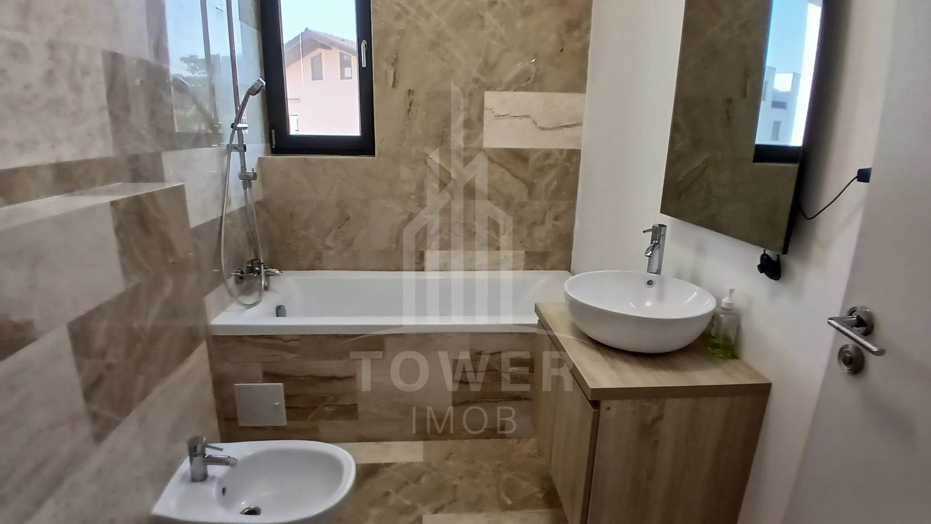 Apartament 3 camere decomandat | zona Selimbar - Poză 9