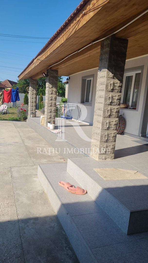 Casa cu 3 camere + garaj si grădină | Picleu | Bihor - Poză 6