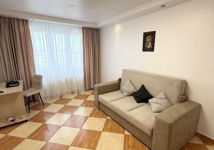 2 camere decomandat, parcare inclusa, 3 min metrou Grigorescu - Poză 2