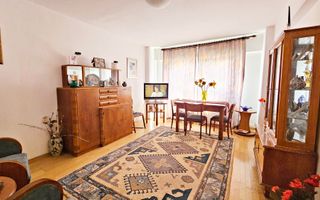 Centrul Civic ,str Toamnei apartament 3 camere cf I dec - Poză 4