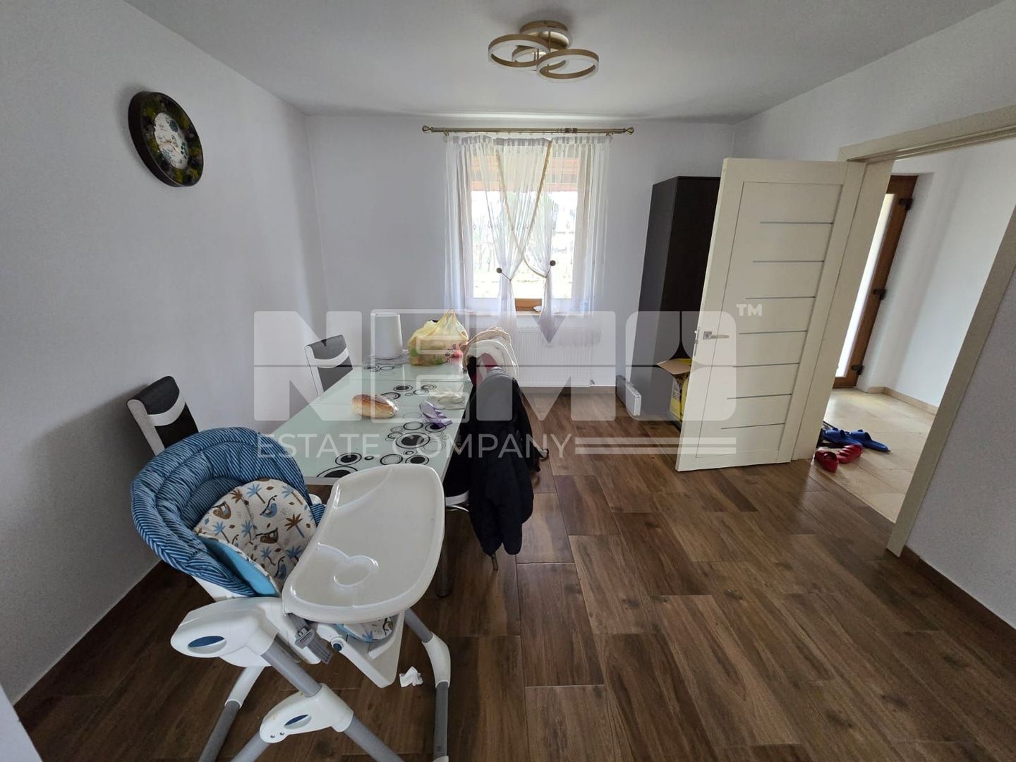 Casă spațioasă la 650000 de euro I Volovăț - Poză 7