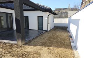 Casă modernă pe un singur nivel– confort, lumină și intimitate, aproape de Sibiu - Poză 5