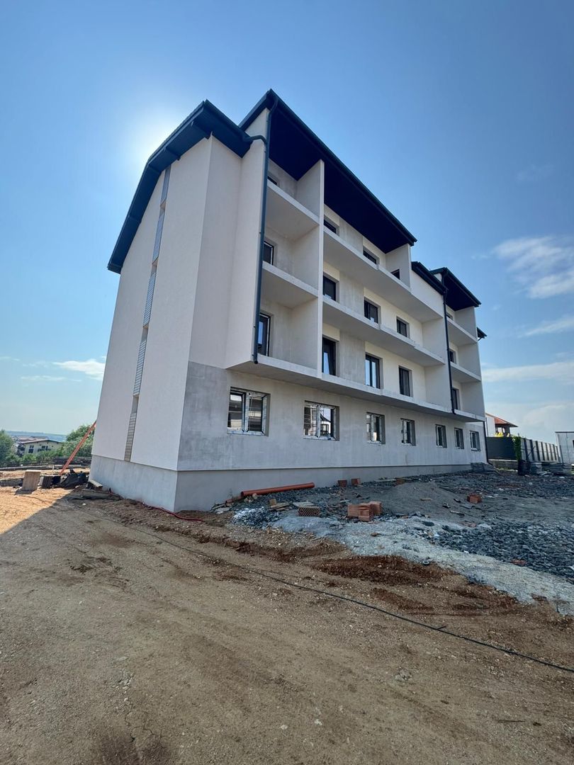 Apartament 3 camere , Lidl Selimbar - Poză 2