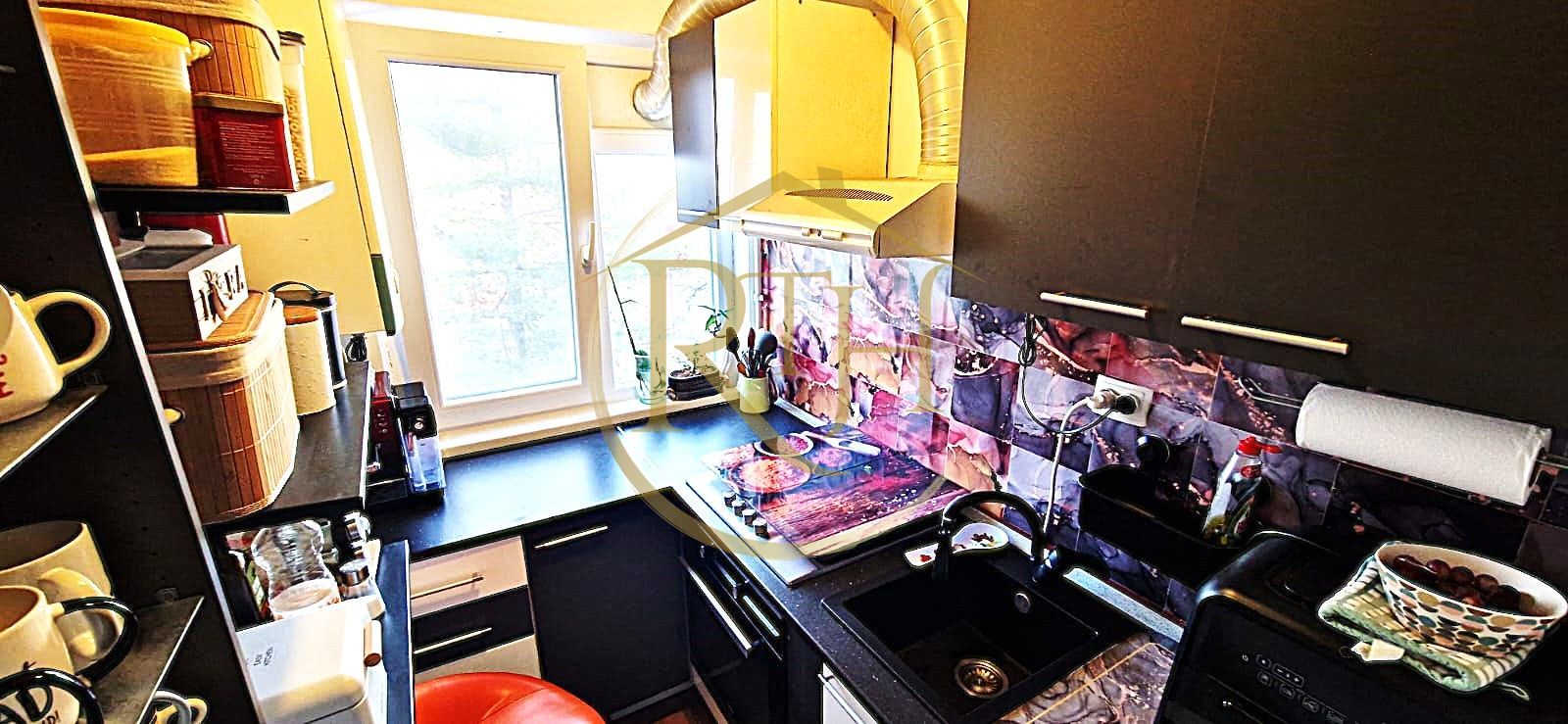 Vand apartament cu 4 camere in zona spitalul judetean,comision ,,0'' - Poză 15