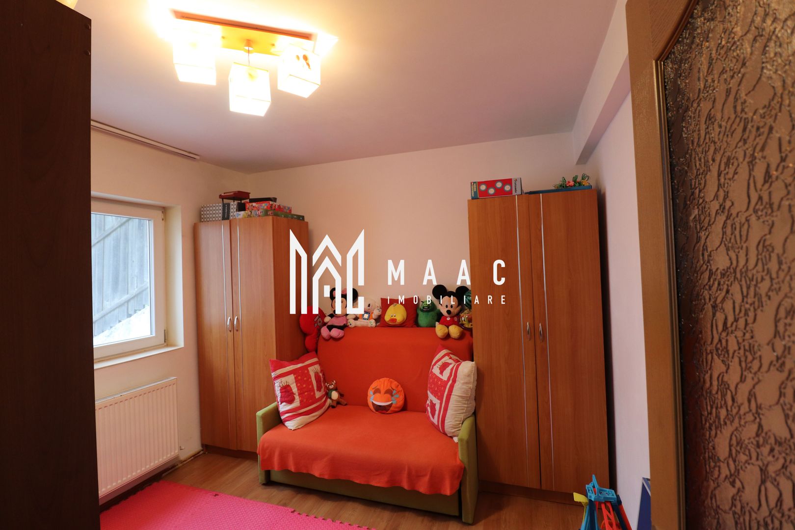 Apartament 3 camere  | Etaj 1 | Parcare privata  | Strand II - Poză 4