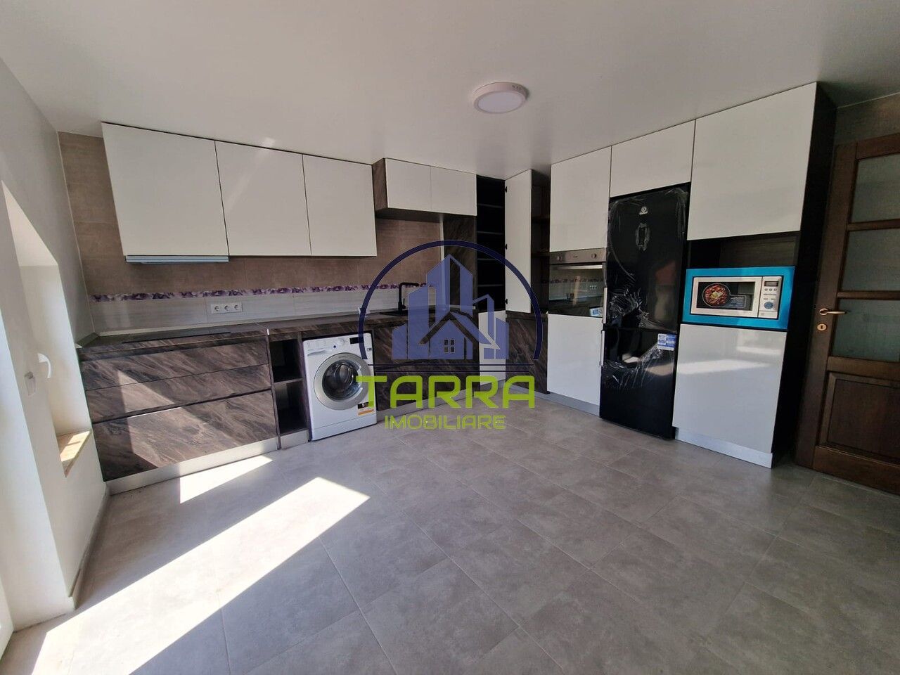 Casa noua de vanzare in Alba Iulia cartier Micesti - Poză 10