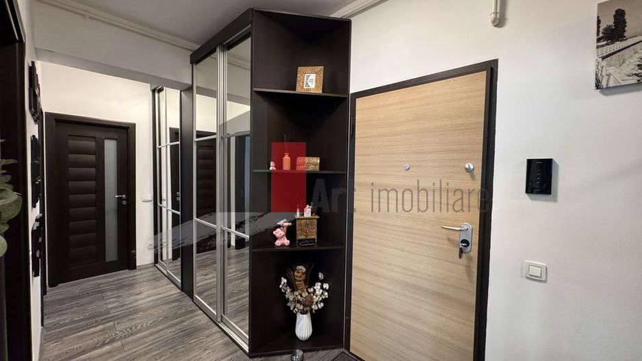 Inchiriez apartamet de 2 camere Politehnica, metrou, - Poză 4