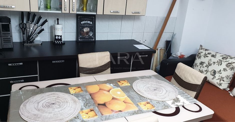 Apartament 2 camere, 50 mp utili-demisol zona Centrala - Poză 1