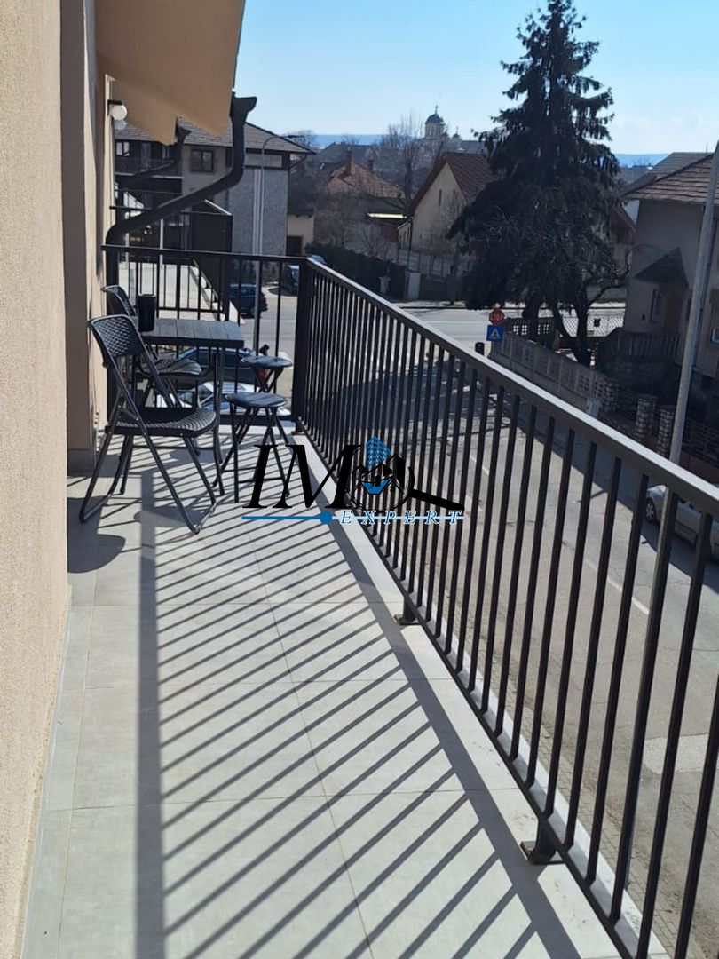 Apartament renovat de închiriat Cetate - Poză 7